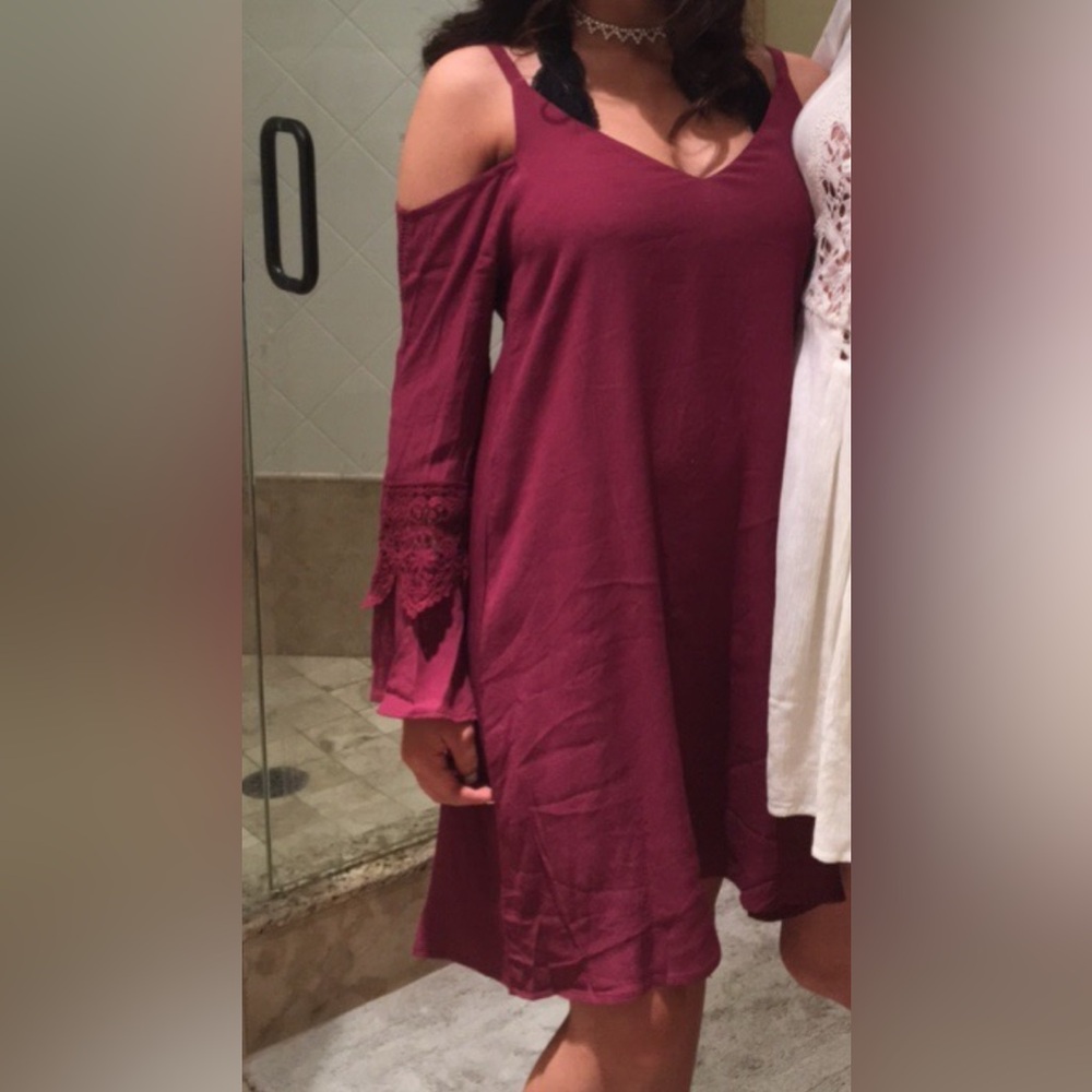 ASTR THE Label Maroon Dress
